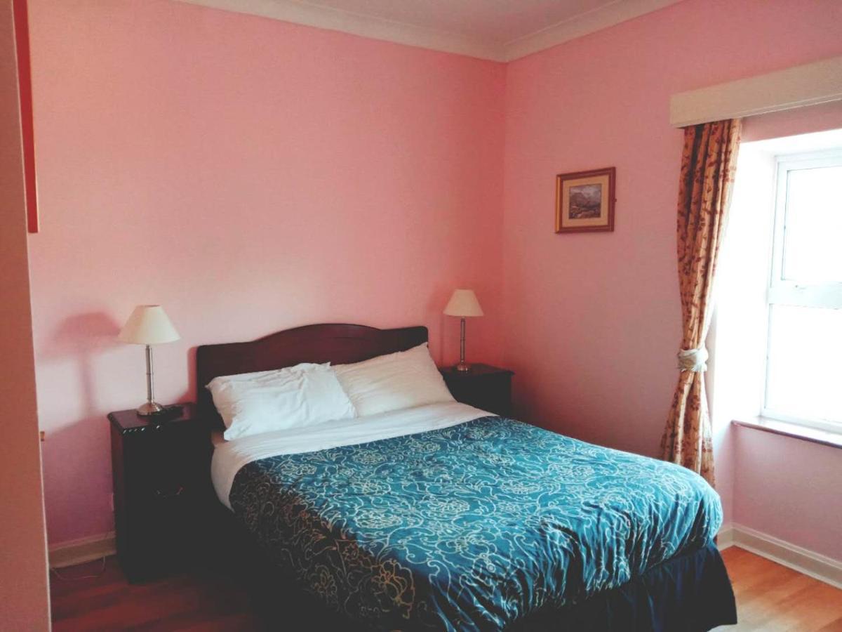 The Old Smokehouse Accommodation Dingle Extérieur photo